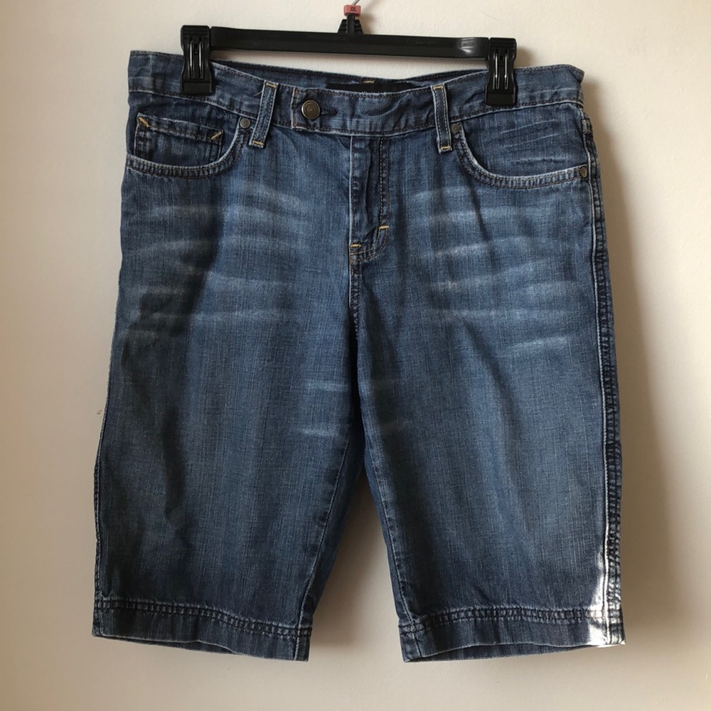 Calvin Klein Denim Walking Shorts size 8